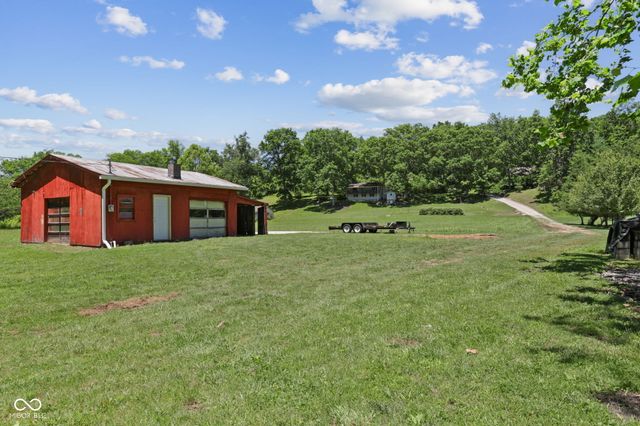 1529 Upper Schooner Road, Nashville, IN 47448