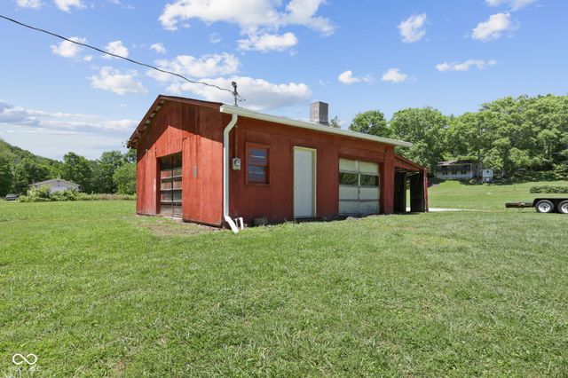 1529 Upper Schooner Road, Nashville, IN 47448