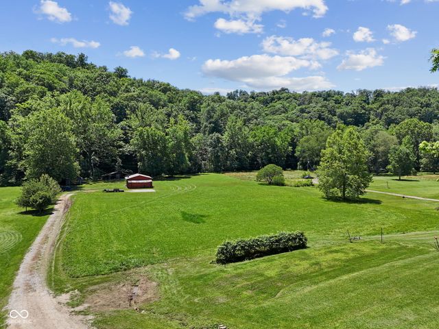 1529 Upper Schooner Road, Nashville, IN 47448