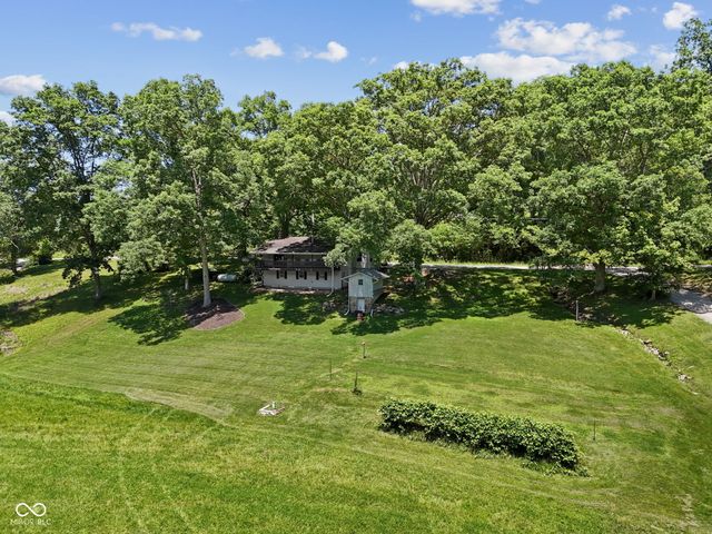 1529 Upper Schooner Road, Nashville, IN 47448
