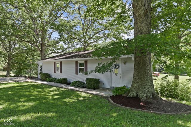 1529 Upper Schooner Road, Nashville, IN 47448