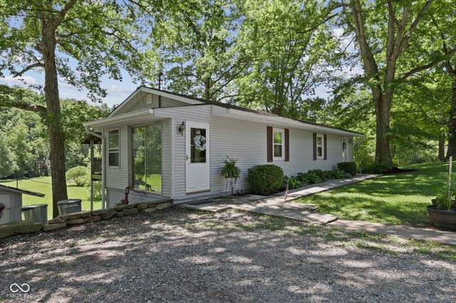 1529 Upper Schooner Road, Nashville, IN 47448