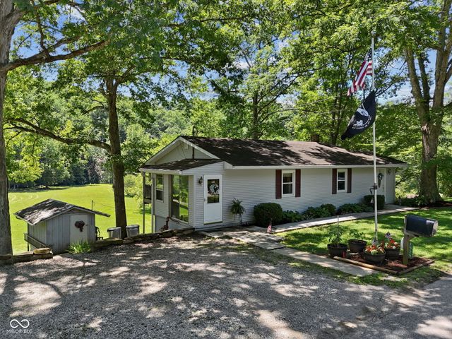1529 Upper Schooner Road, Nashville, IN 47448