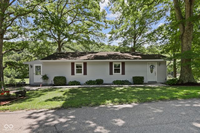1529 Upper Schooner Road, Nashville, IN 47448