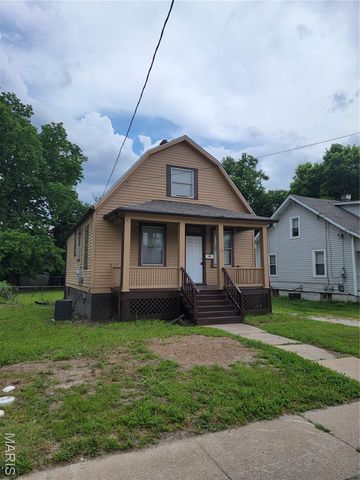 26 Compton Avenue, Ferguson, MO 63135