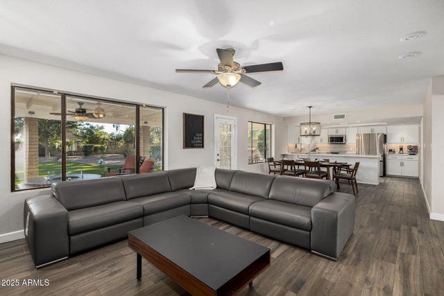 11449 N BANCROFT Drive, Phoenix, AZ 85028