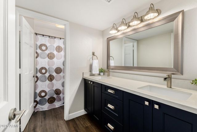 11449 N BANCROFT Drive, Phoenix, AZ 85028