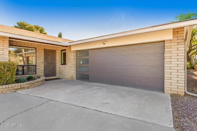 11449 N BANCROFT Drive, Phoenix, AZ 85028