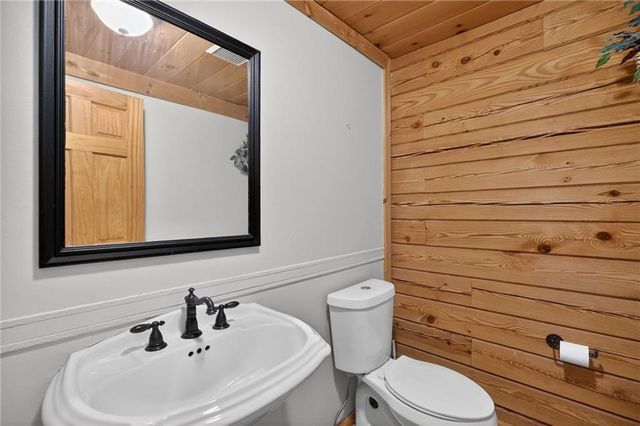 7346 Banks Mill Road, Douglasville, GA 30135