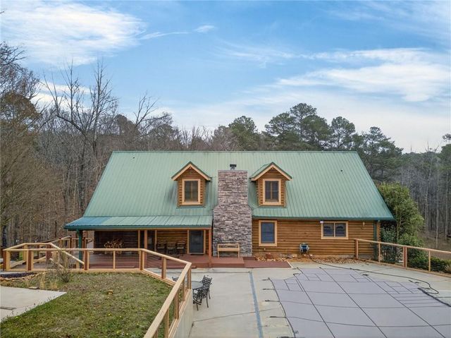 7346 Banks Mill Road, Douglasville, GA 30135