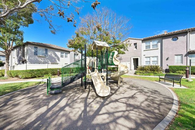 2732 Crown Ridge Rd 3, Chula Vista, CA 91915