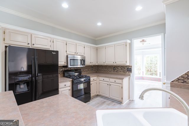 1748 Christiana Drive, Lawrenceville, GA 30043