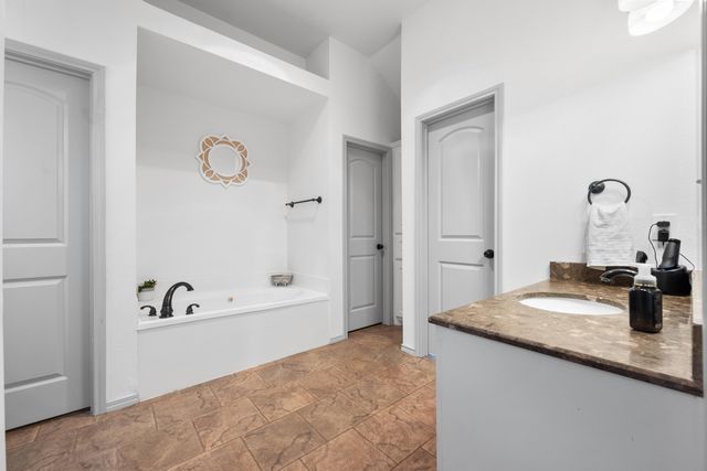 6304 78th Street, Lubbock, TX 79424