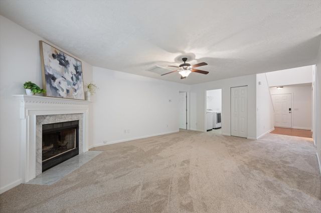 543 Creek Oak Dr, Murfreesboro, TN 37128