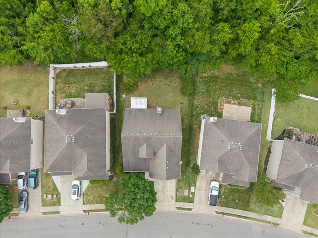 543 Creek Oak Dr, Murfreesboro, TN 37128