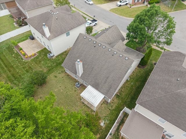 543 Creek Oak Dr, Murfreesboro, TN 37128