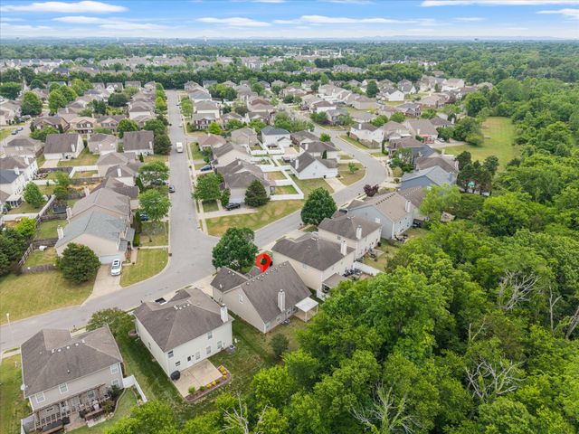 543 Creek Oak Dr, Murfreesboro, TN 37128