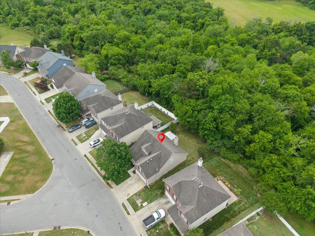 543 Creek Oak Dr, Murfreesboro, TN 37128