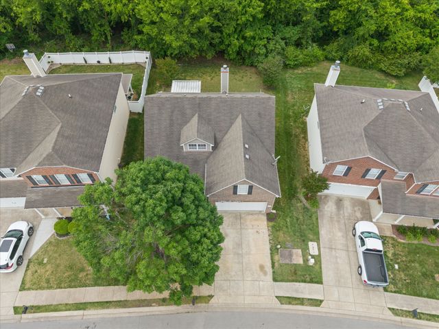 543 Creek Oak Dr, Murfreesboro, TN 37128