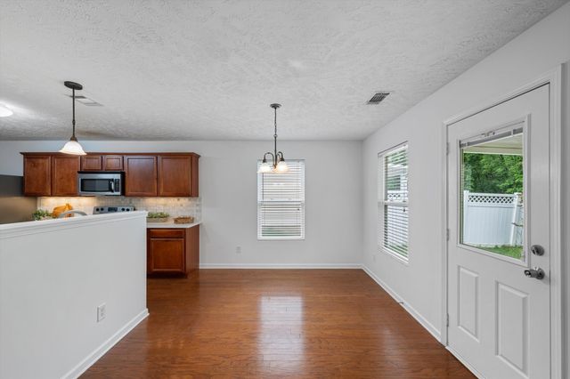 543 Creek Oak Dr, Murfreesboro, TN 37128