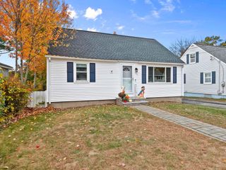146 Woodbine Avenue, Manchester, NH 03109