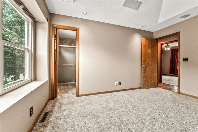 13815 S Acuff Street, Olathe, KS 66062