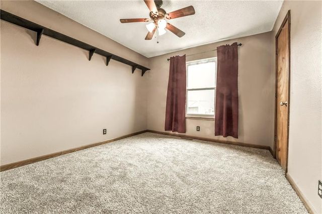 13815 S Acuff Street, Olathe, KS 66062