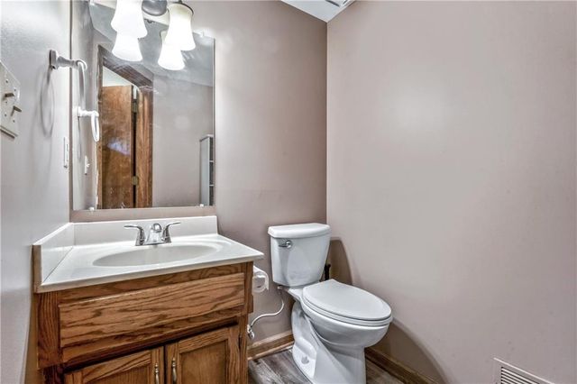 13815 S Acuff Street, Olathe, KS 66062