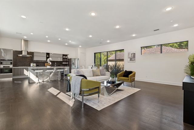 3336 Anchor Court, Dallas, TX 75219