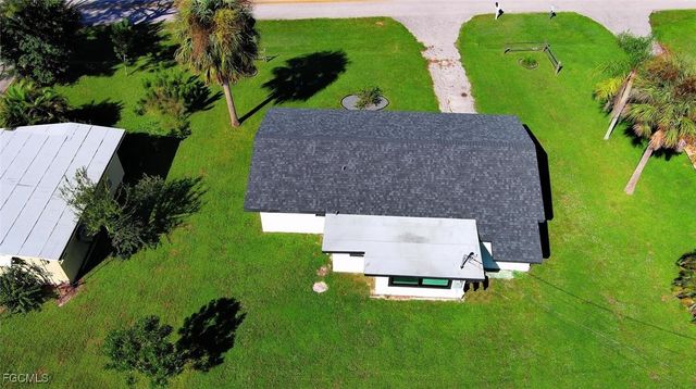 1922 Flamingo DR, North Fort Myers, FL 33917