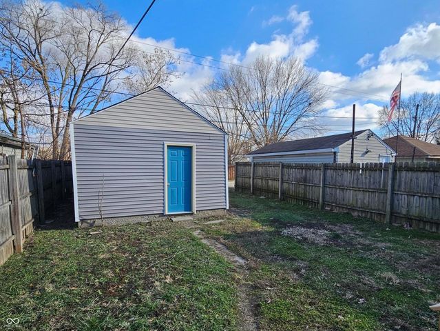 2121 Webb Street, Indianapolis, IN 46225