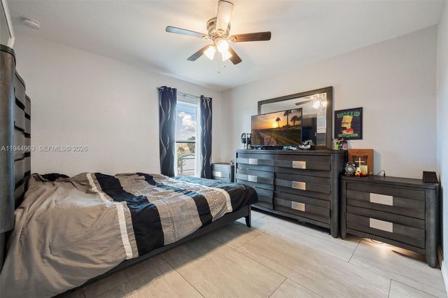 1053 SW Lock Ln, Moore Haven, FL 33471