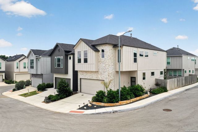 8851 Oakland Rd Unit 61, San Antonio, TX 78240
