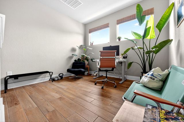 8851 Oakland Rd Unit 61, San Antonio, TX 78240