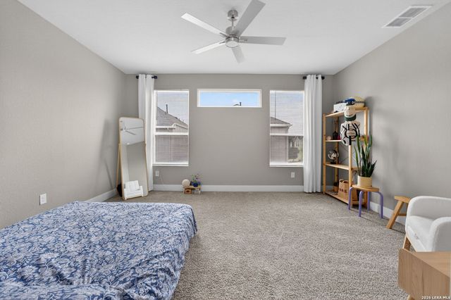 8851 Oakland Rd Unit 61, San Antonio, TX 78240