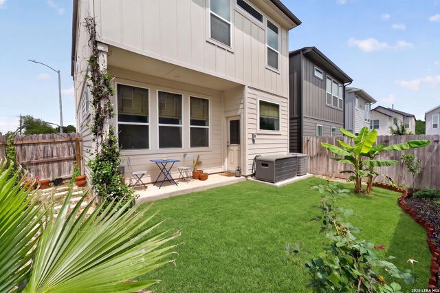 8851 Oakland Rd Unit 61, San Antonio, TX 78240