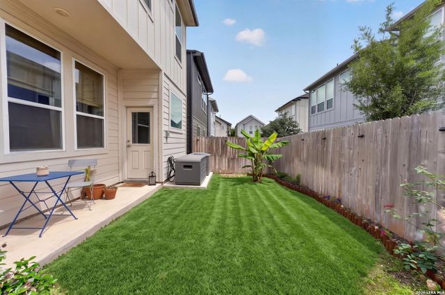 8851 Oakland Rd Unit 61, San Antonio, TX 78240