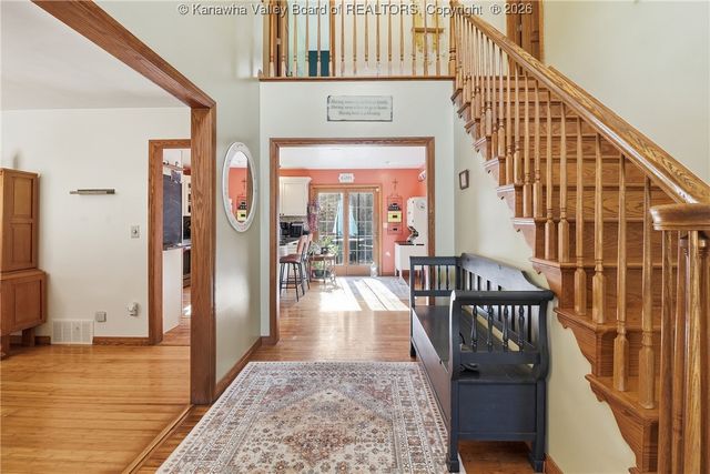 1477 Woods Drive, St Albans, WV 25177