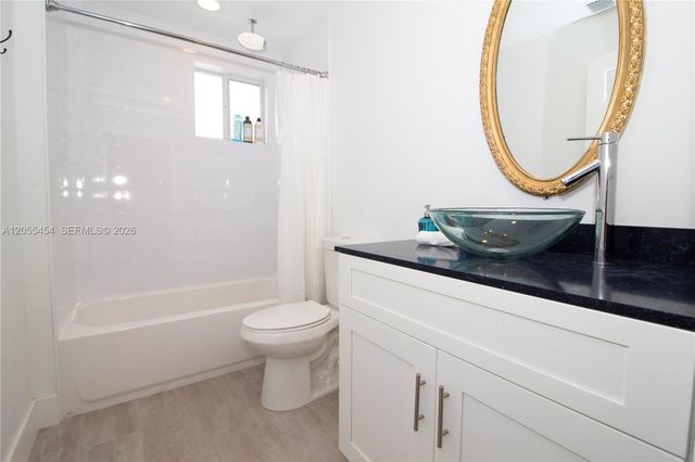 427 NW 34th Street 4, Miami, FL 33127