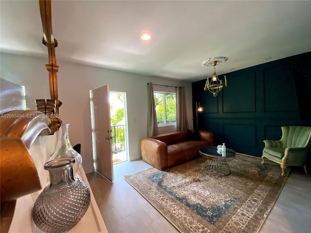 427 NW 34th Street 4, Miami, FL 33127