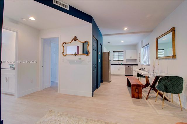 427 NW 34th Street 4, Miami, FL 33127