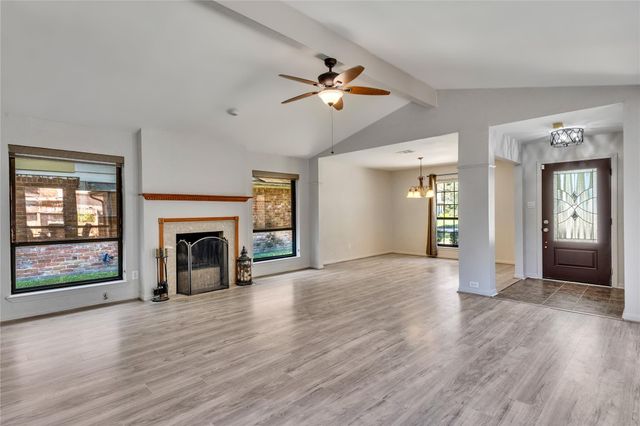 6215 Greenway Forest Lane, Houston, TX 77088