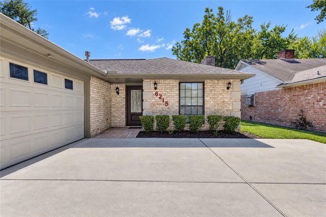 6215 Greenway Forest Lane, Houston, TX 77088