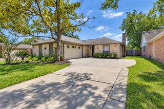 6215 Greenway Forest Lane, Houston, TX 77088