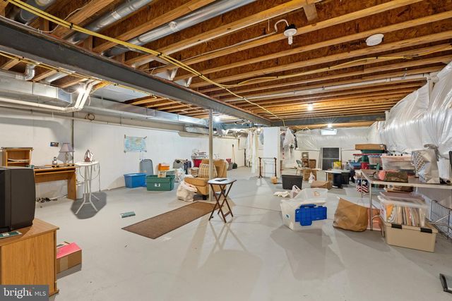 904 QUARTER MILE POST, Garnet Valley, PA 19060