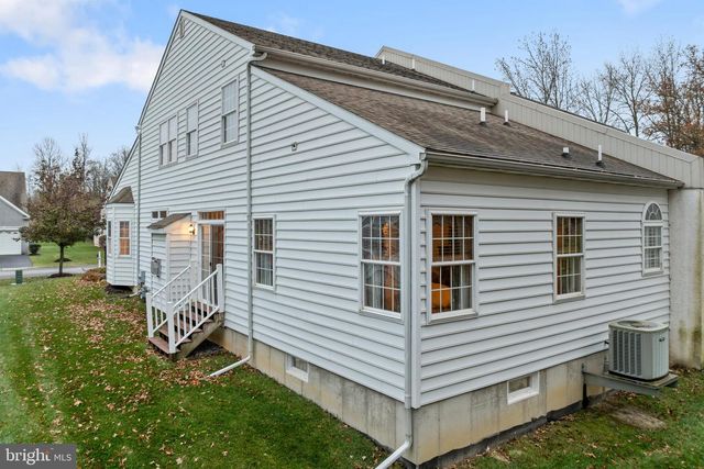 904 QUARTER MILE POST, Garnet Valley, PA 19060