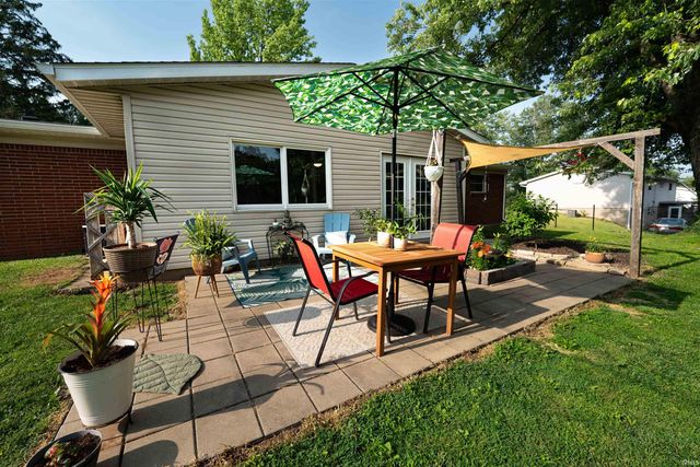 3945 W Walnut Leaf Drive, Bloomington, IN 47403