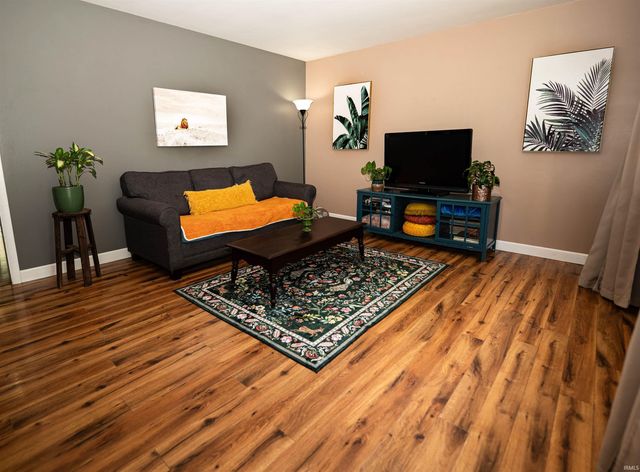 3945 W Walnut Leaf Drive, Bloomington, IN 47403