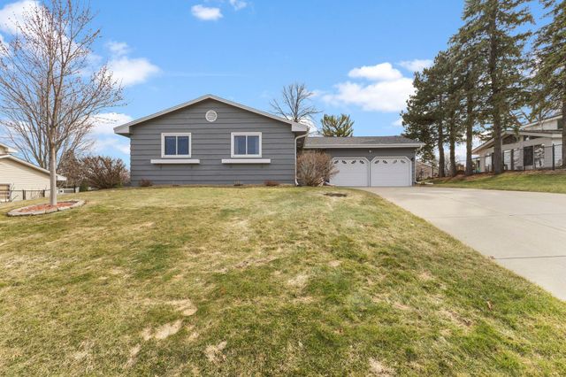 4409 W 98th Street, Bloomington, MN 55437