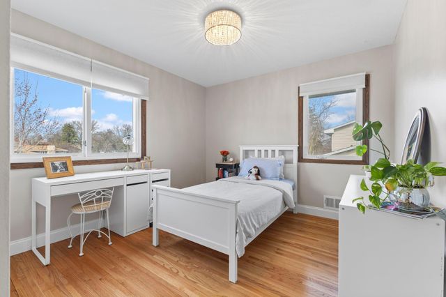 4409 W 98th Street, Bloomington, MN 55437